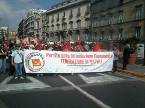 PRC NAPOLI A FIANCO DI ESTELLE. PALESTINA LIBERA!